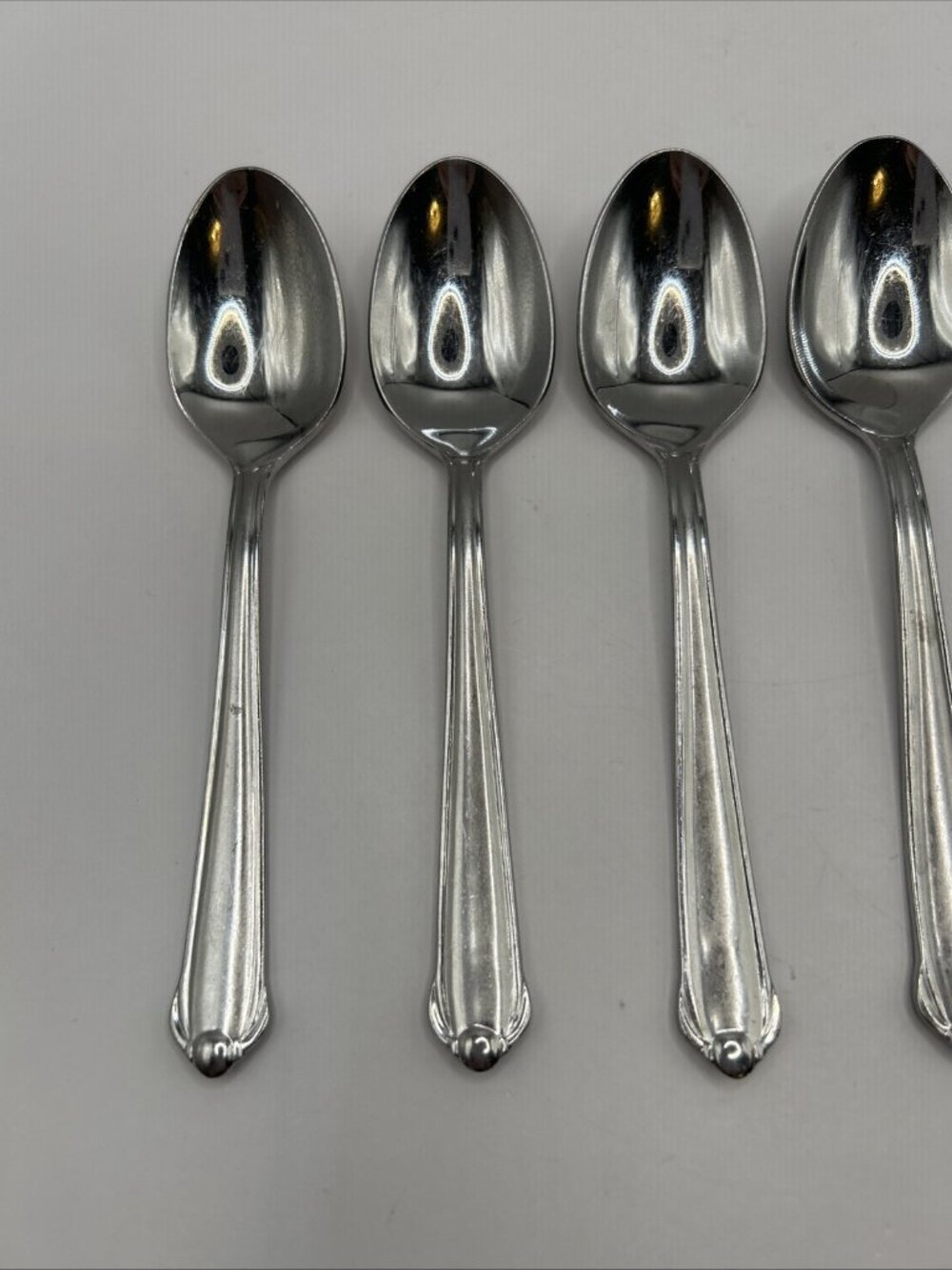 7 Mikasa Classico Satin Teaspoons 18/8 Stainless Gerald Patrick 6.25" Spoons - Picture 2 of 16